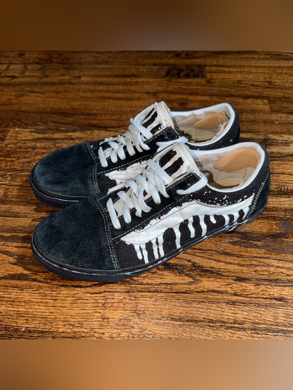 Vans Old Skool Black/White Paint Drip Skate Shoes Size 11